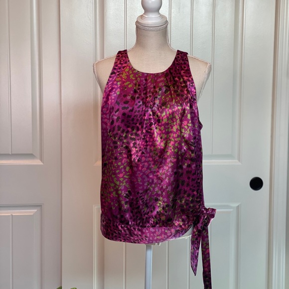 Satin Pink Sleeveless Scoop Neck Top - Picture 2 of 8